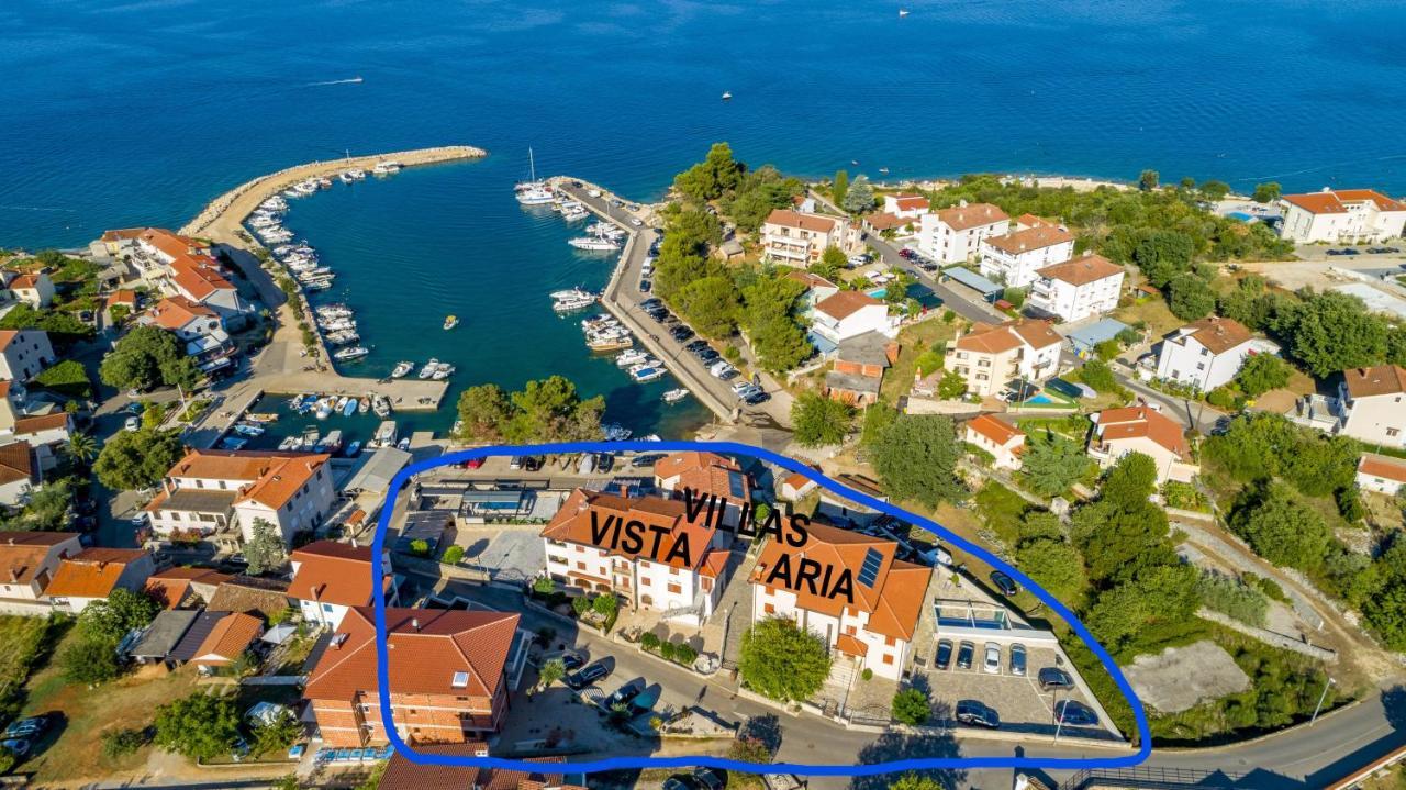 Villa Aria Malinska Buitenkant foto