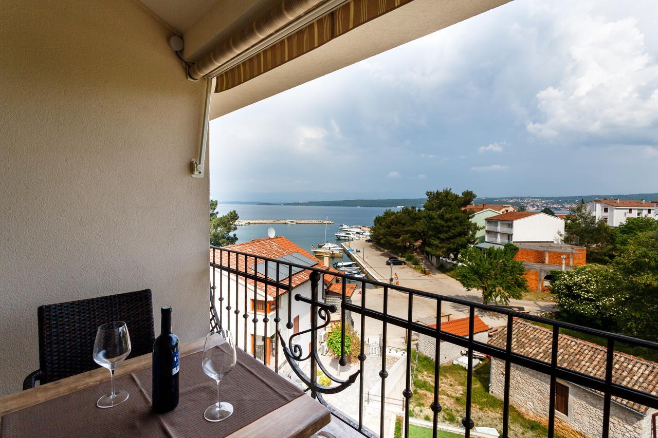 Villa Aria Malinska Buitenkant foto