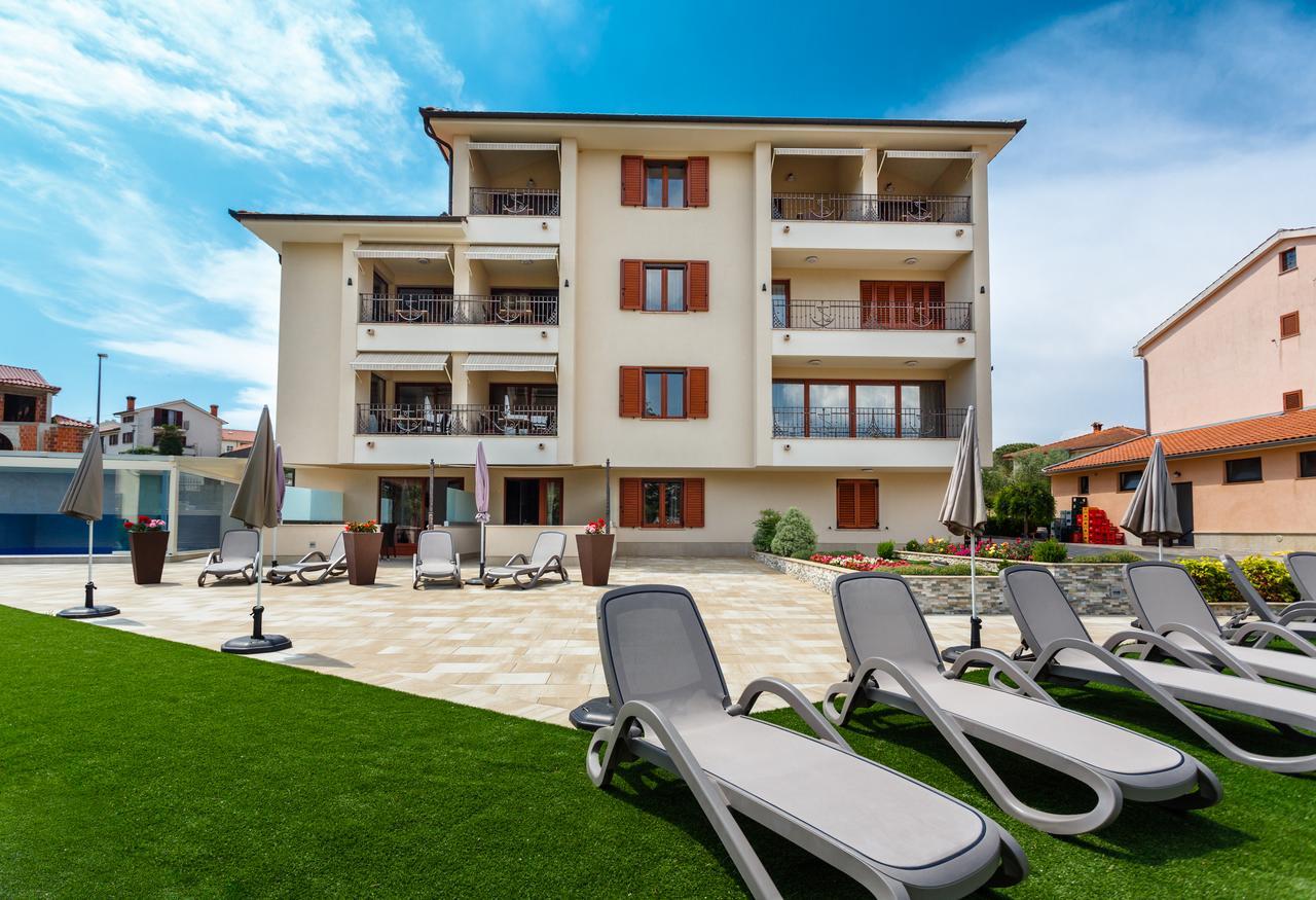 Villa Aria Malinska Buitenkant foto